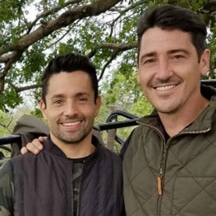 Jordan Knight's And Jon Knight's Parents: A Family Legacy In Music