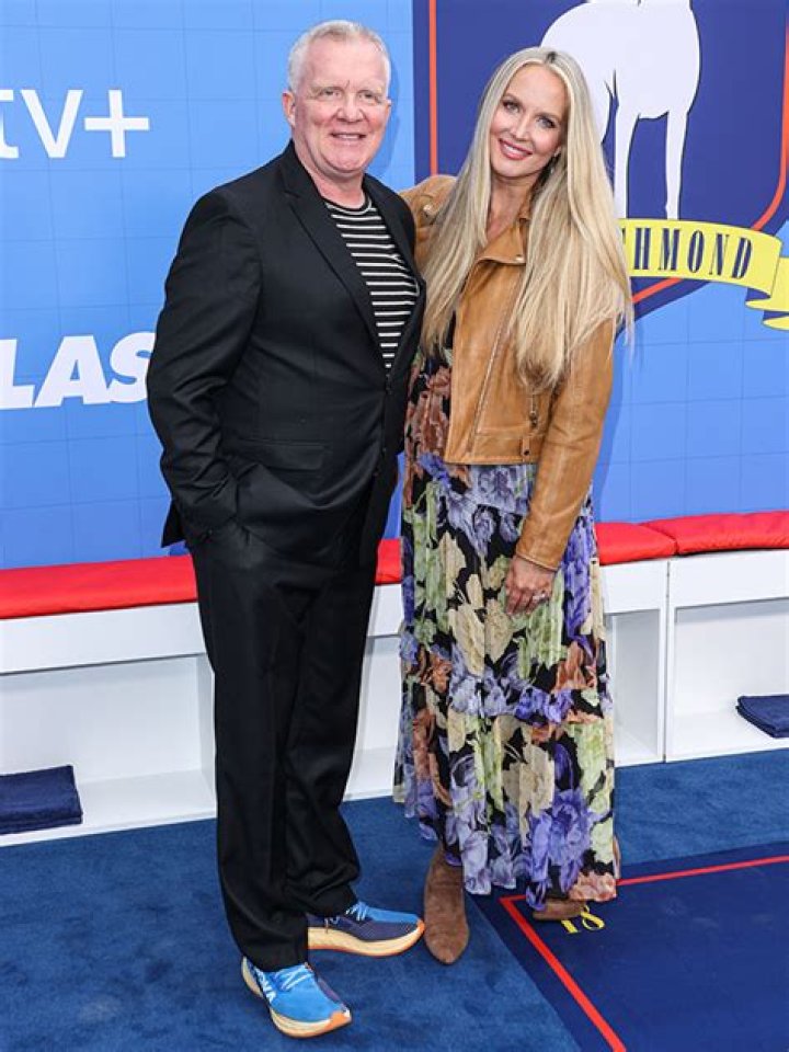 Michael Hall Height: Uncovering The True Stature Of The Dexter Star