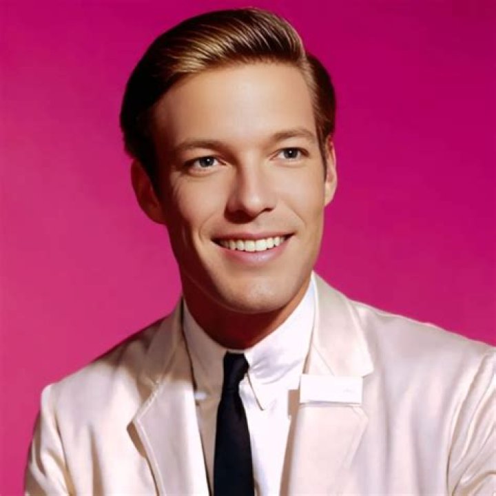 Richard Chamberlain's Relationships: A Retrospective