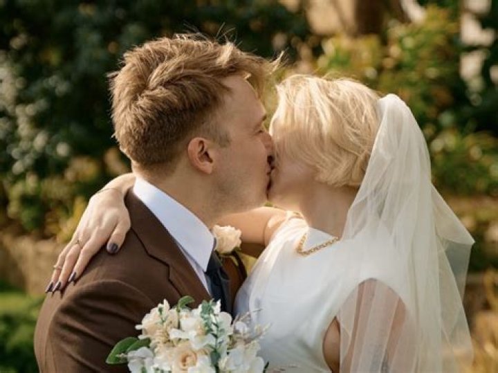 The Unforgettable Wedding Of Shayne Topp And Courtney Miller